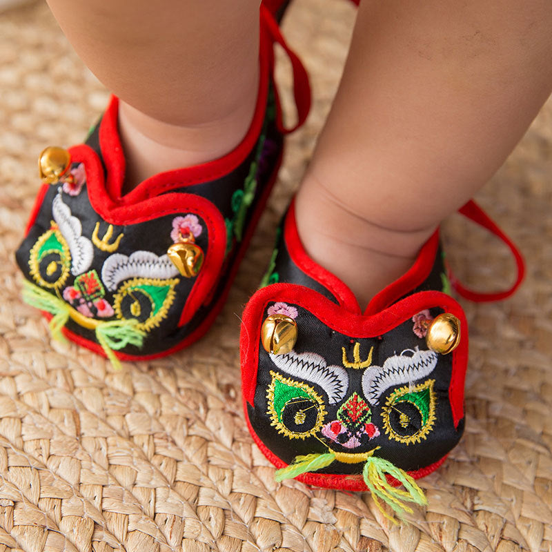 New Tiger Head Shoes Baby Cloth Shoes Men And Women Baby Soft Sole