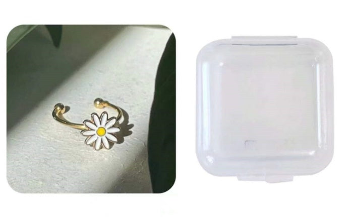 Ring With Transparent Box